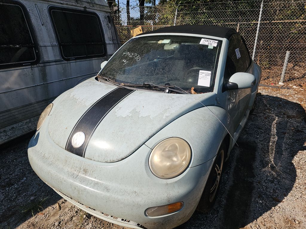 2005 Volkswagen Beetle GL photo