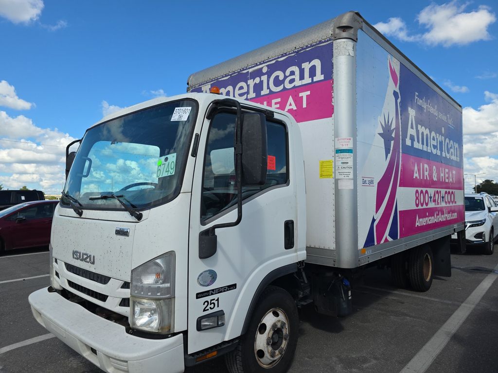 2016 Isuzu NPR HD photo