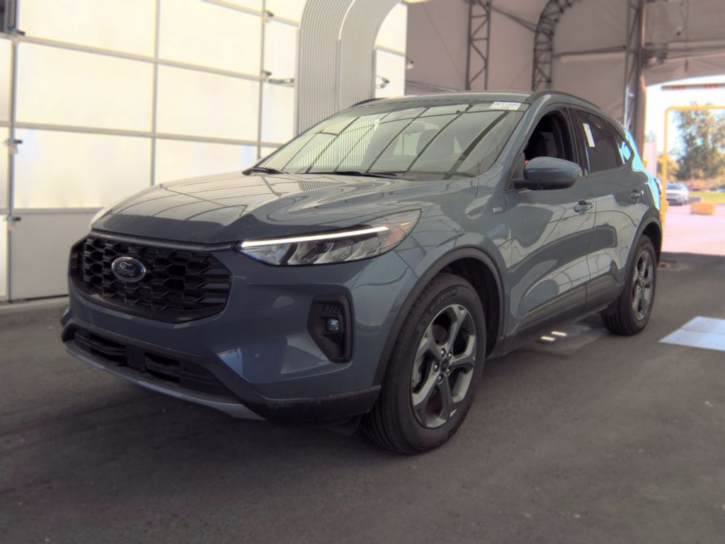 2025 Ford Escape ST Select photo
