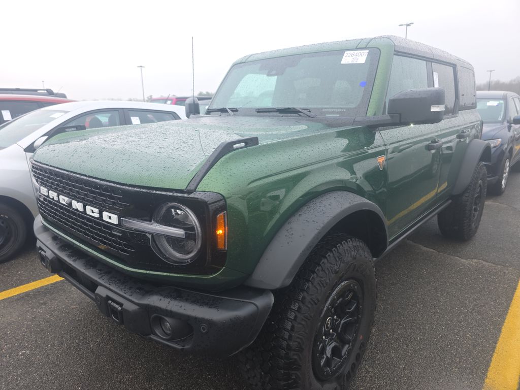 2025 Ford Bronco Badlands photo