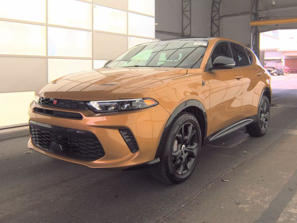 2025 Dodge Hornet R/T Plus photo
