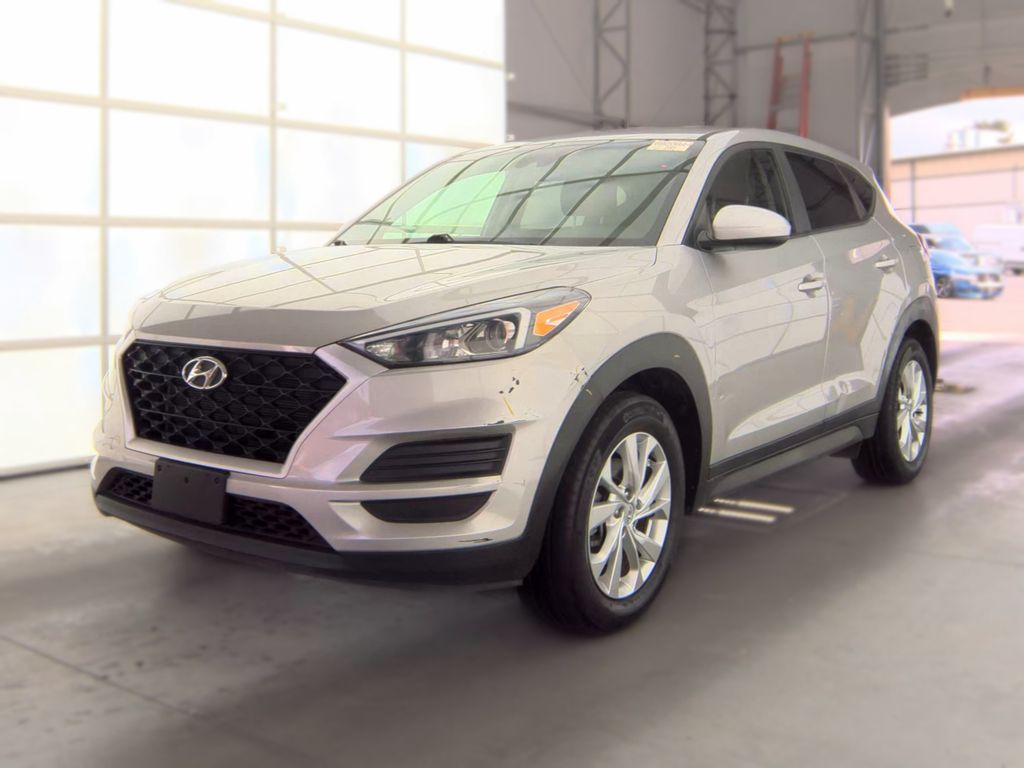 2021 Hyundai Tucson SE photo