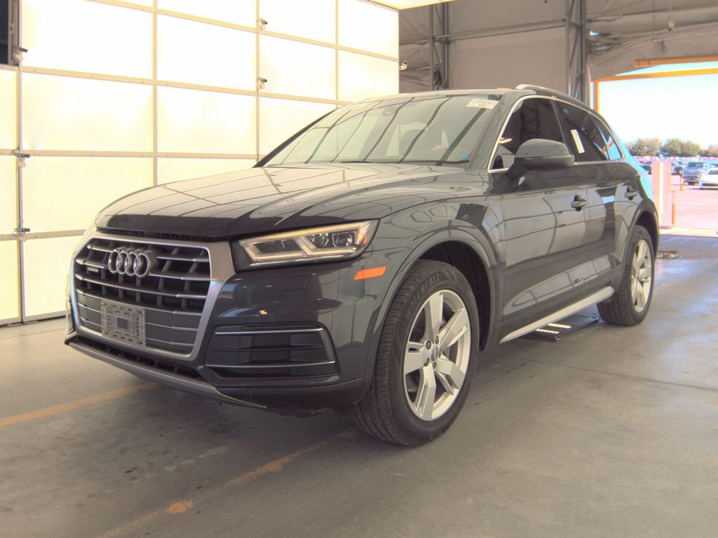 2018 Audi Q5 Premium + photo