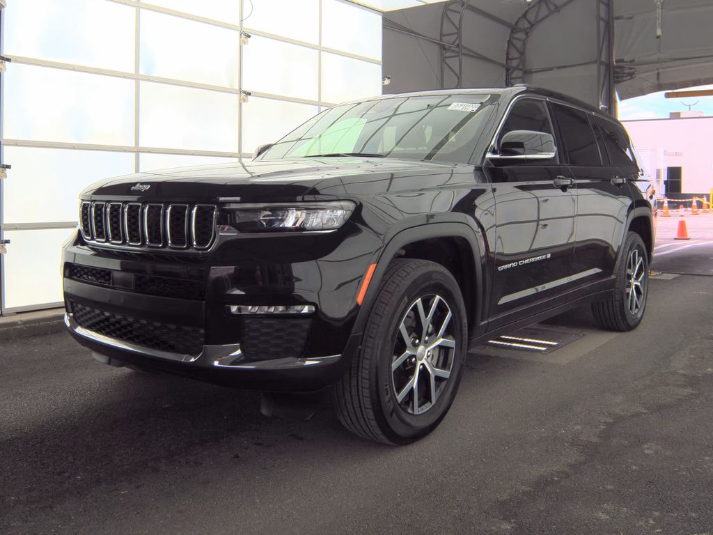 2025 Jeep Grand Cherokee Limited photo