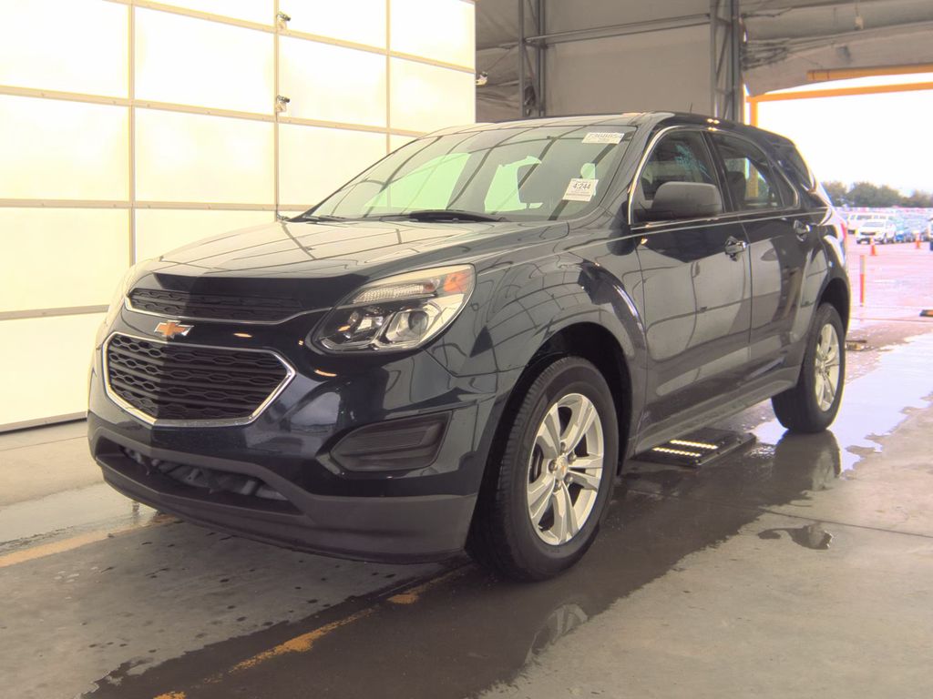 2017 Chevrolet Equinox LS photo