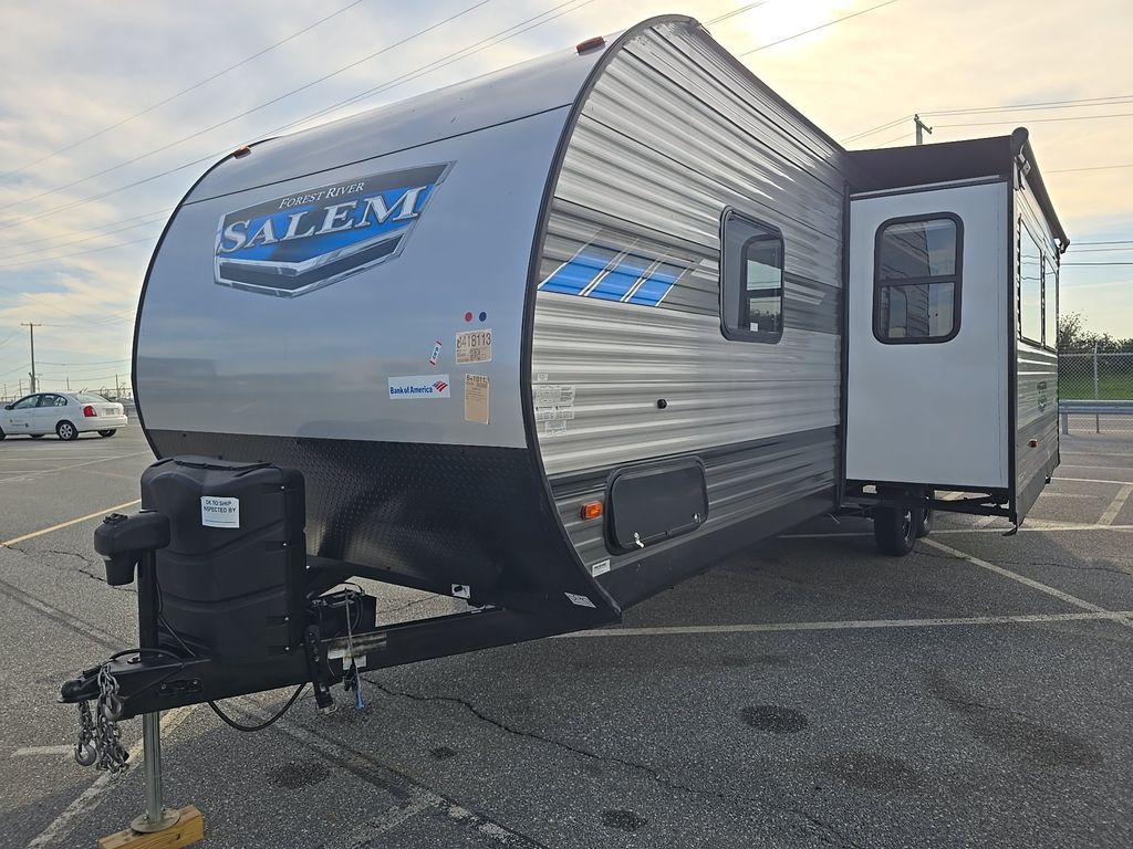 2022 Forest River Salem 26DBUD photo