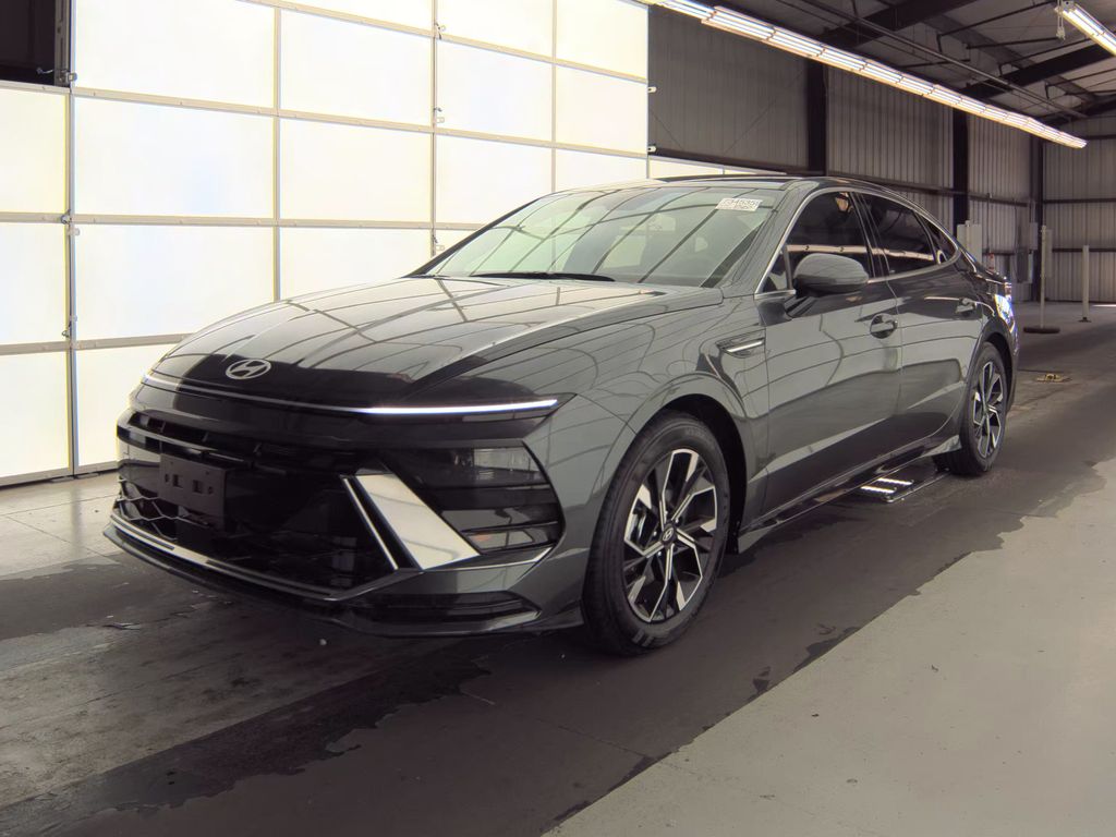 2025 Hyundai Sonata SEL photo