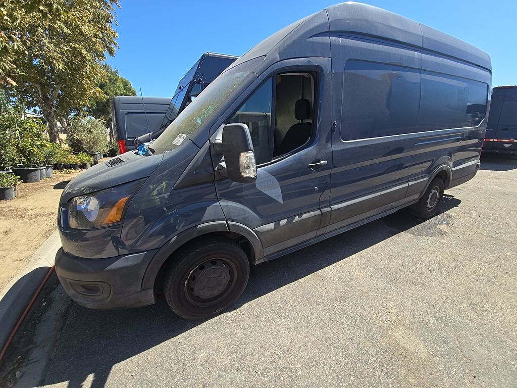 2021 Ford T250 Cargo photo