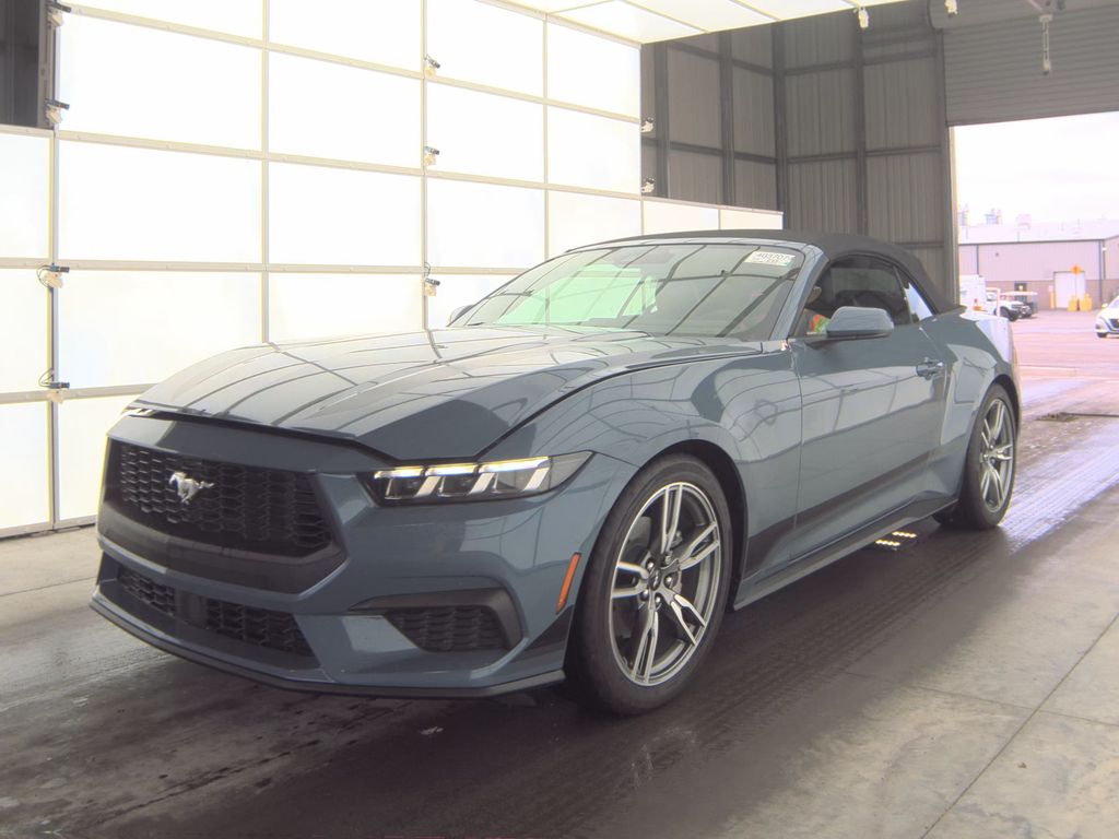 2025 Ford Mustang ECO Prem photo