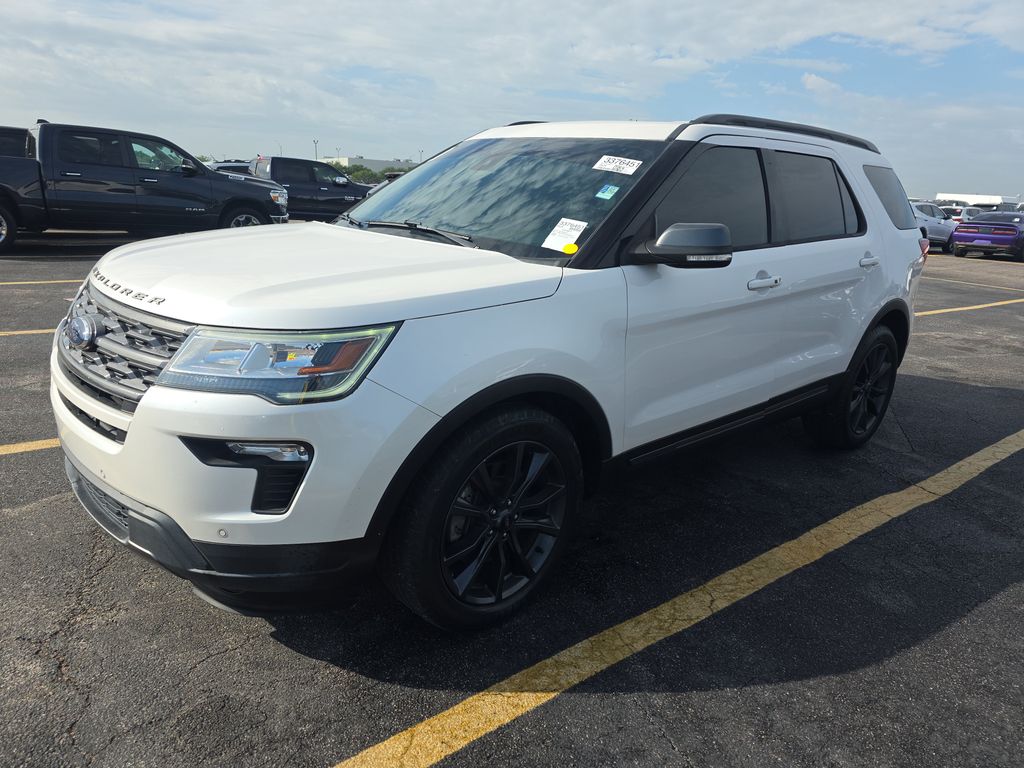 2018 Ford Explorer XLT photo