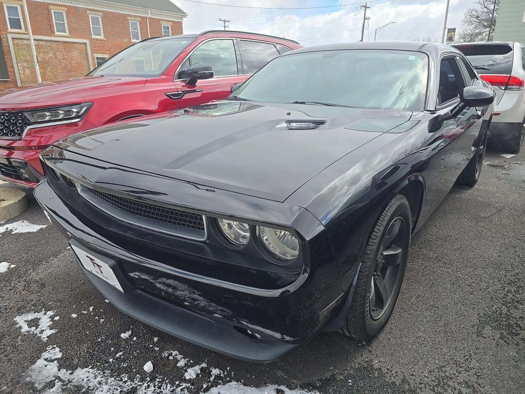 2011 Dodge Challenger photo