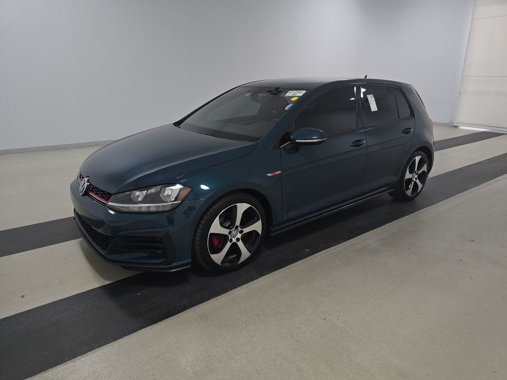 2018 Volkswagen Golf S photo