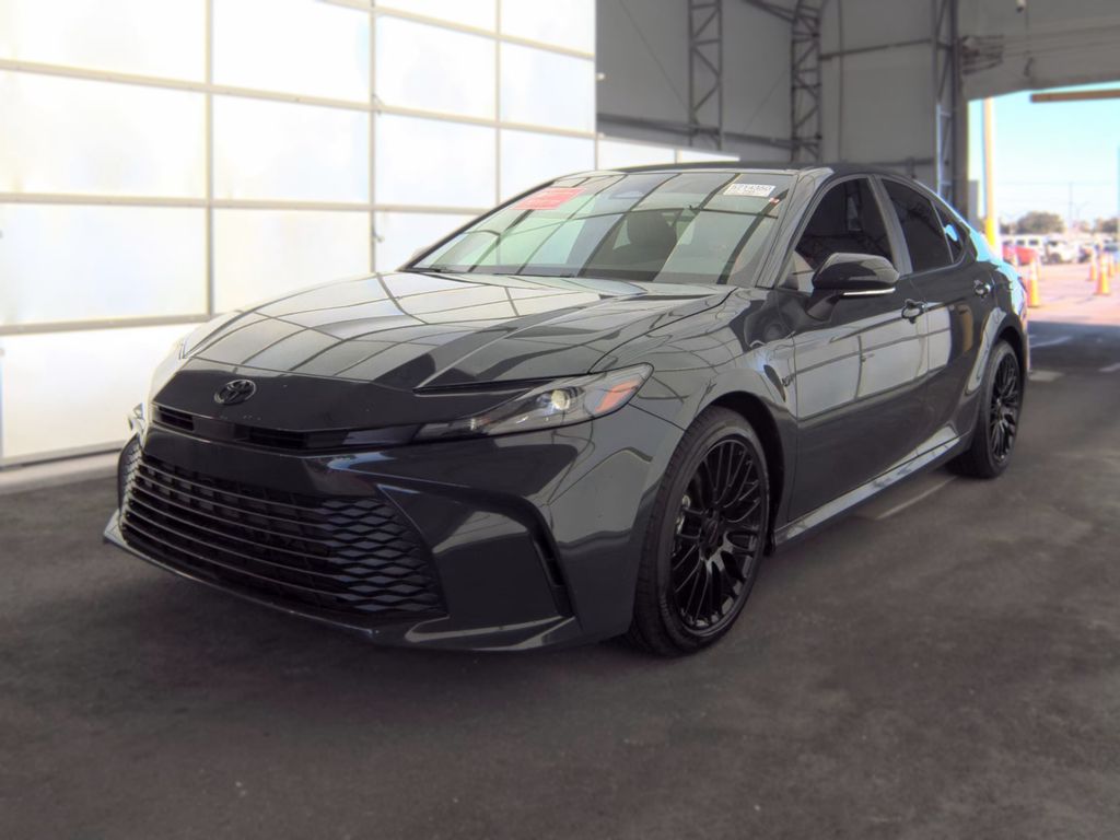 2025 Toyota Camry LE photo