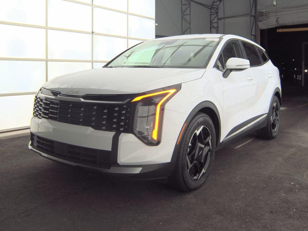 2026 Kia Sportage EX photo