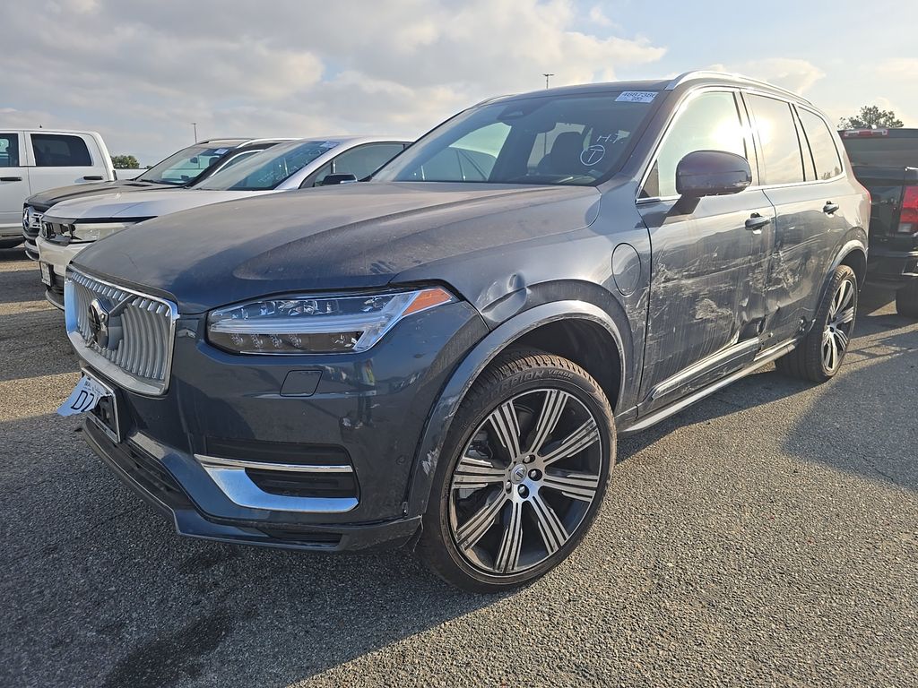 2025 Volvo XC90 Ultra photo
