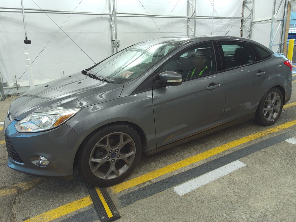 2014 Ford Focus SE photo