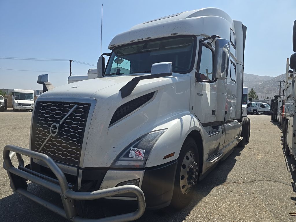 2022 Volvo VN photo