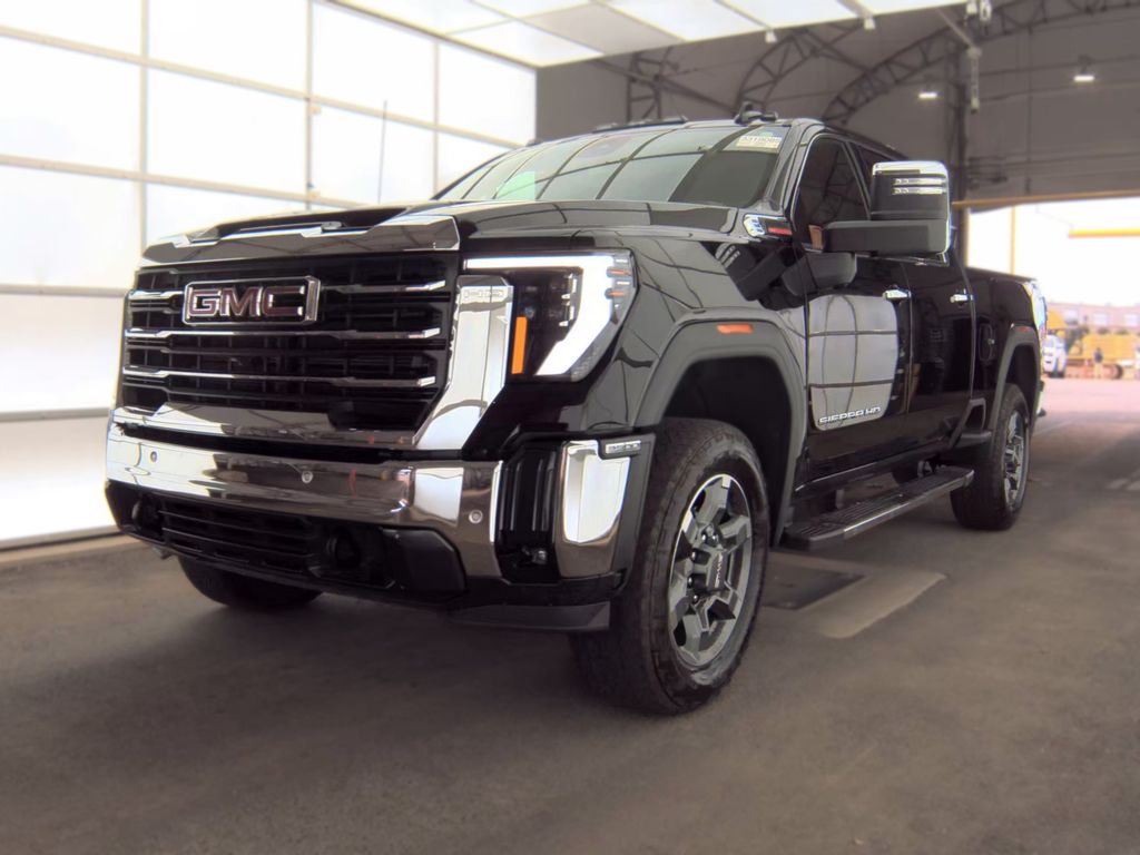 2025 GMC 3500 SLT photo