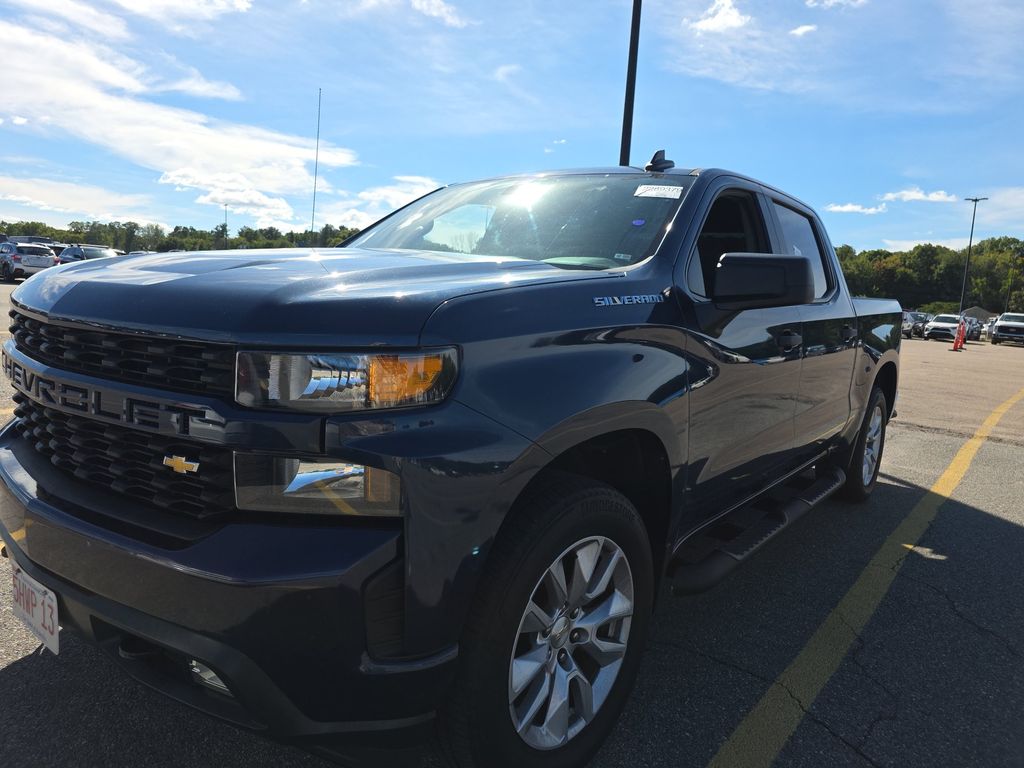 2021 Chevrolet 1500 SLV Custom photo