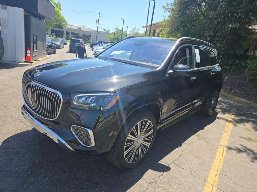 2026 Mercedes-Benz Mercedes Maybach photo