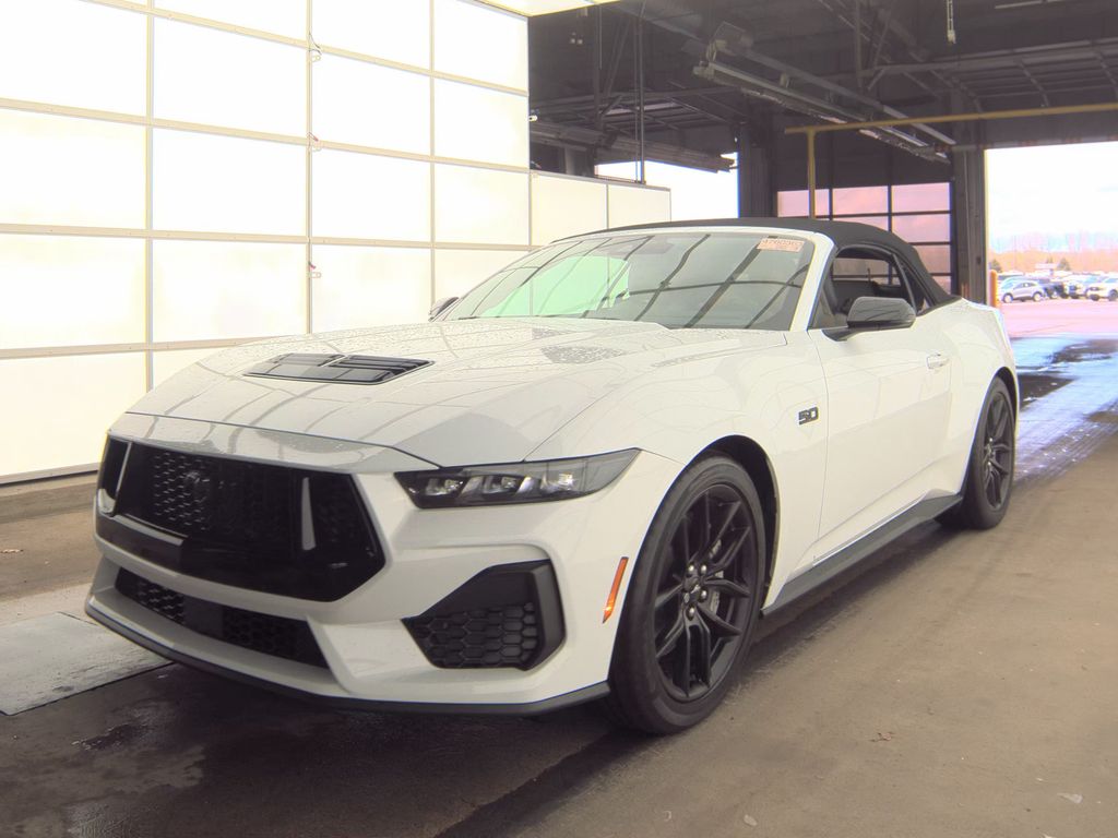 2025 Ford Mustang GT Premium photo