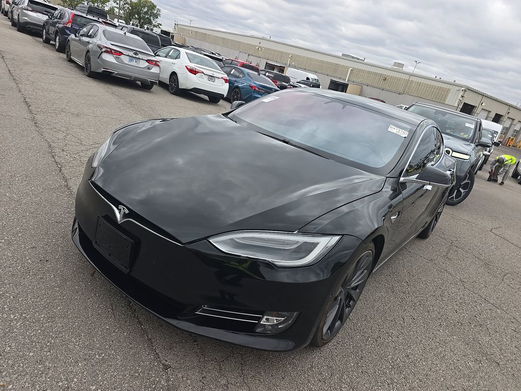 2021 Tesla Model S Perform photo