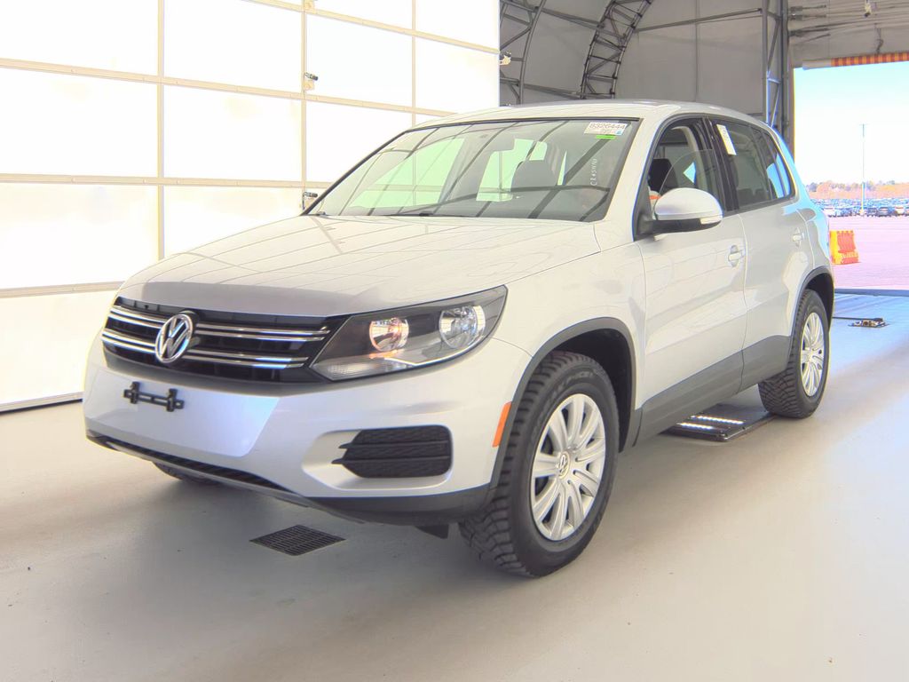 2014 Volkswagen Tiguan S photo