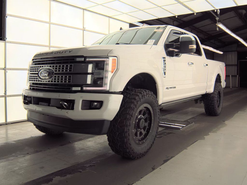2019 Ford F-250 Platinum photo