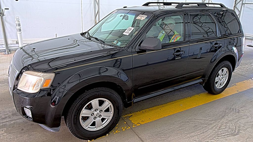 2010 Mercury Mariner photo