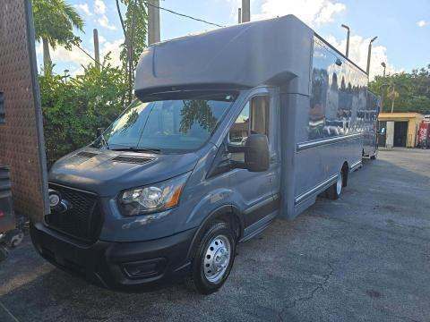 2021 Ford Transit 350 HD photo