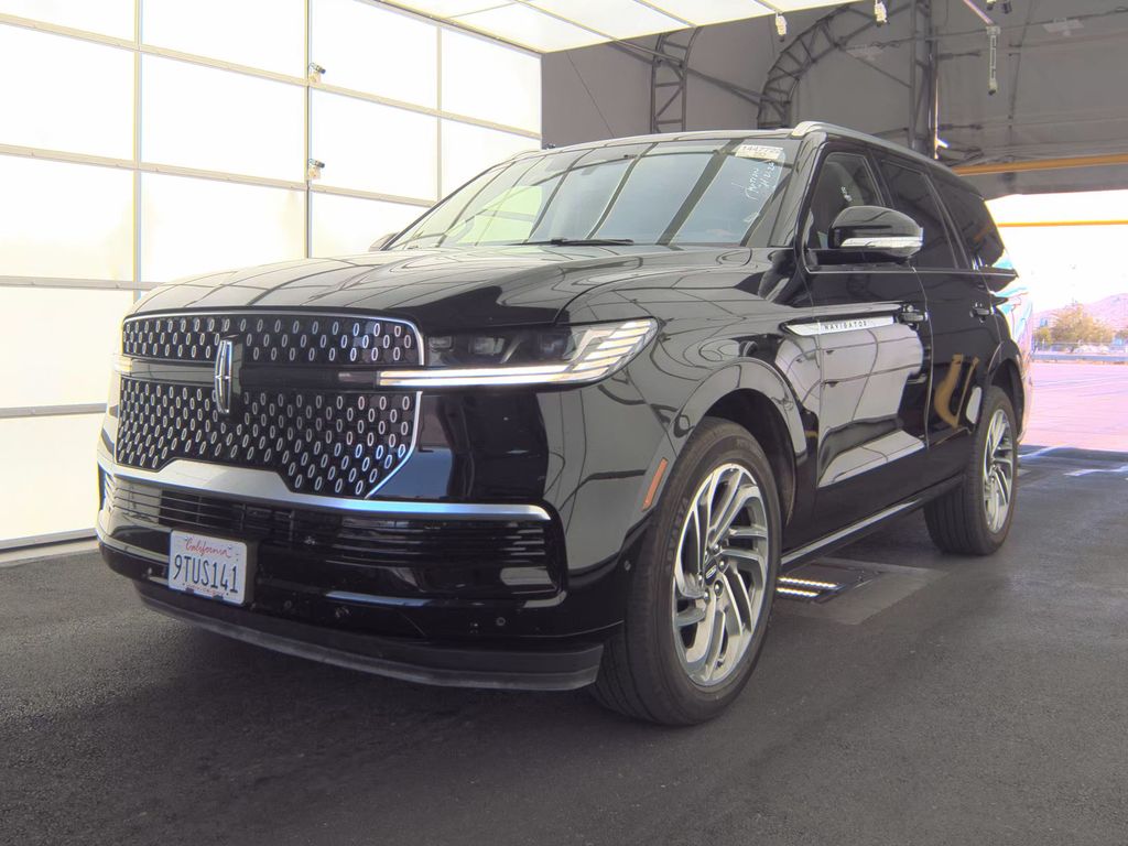2025 Lincoln Navigator Reserve photo