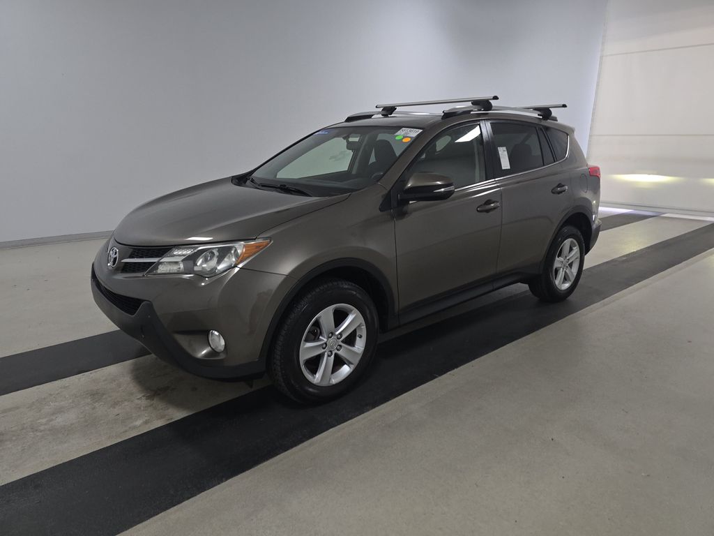 2014 Toyota RAV4 XLE photo