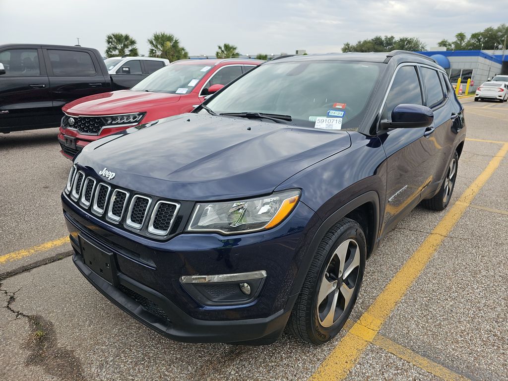 2018 Jeep Compass Latitude photo