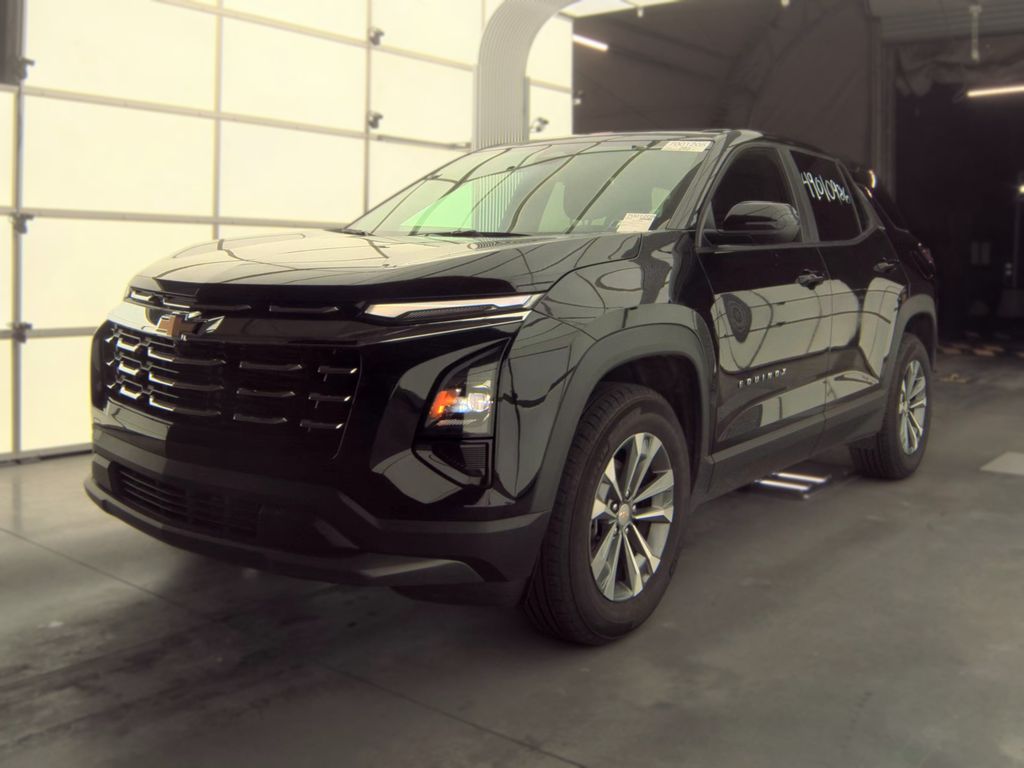2026 Chevrolet Equinox AWD LT photo