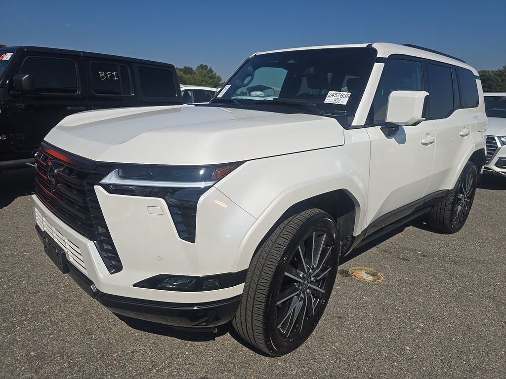 2025 Lexus GX Luxury+ photo