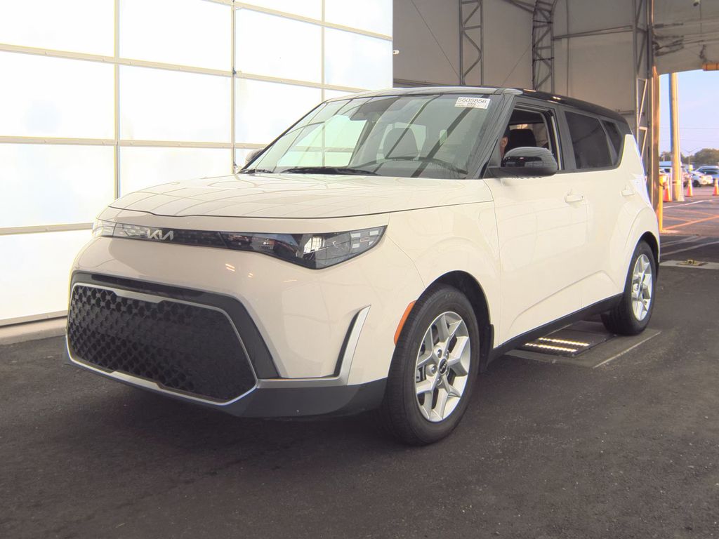 2025 Kia Soul S photo
