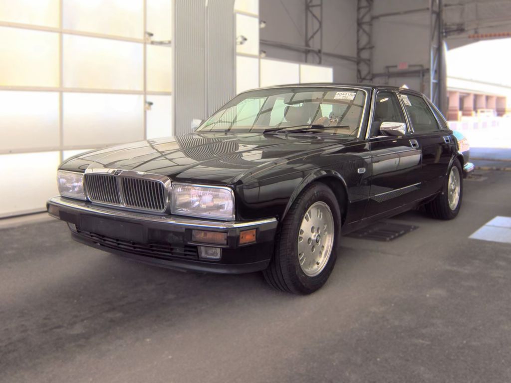 1994 Jaguar XJ6 photo