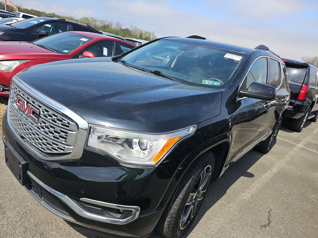 2017 GMC Acadia Denali photo