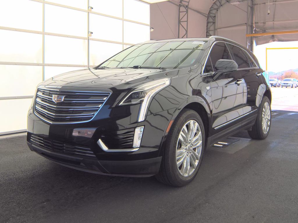 2018 Cadillac XT5 Prem LUX photo
