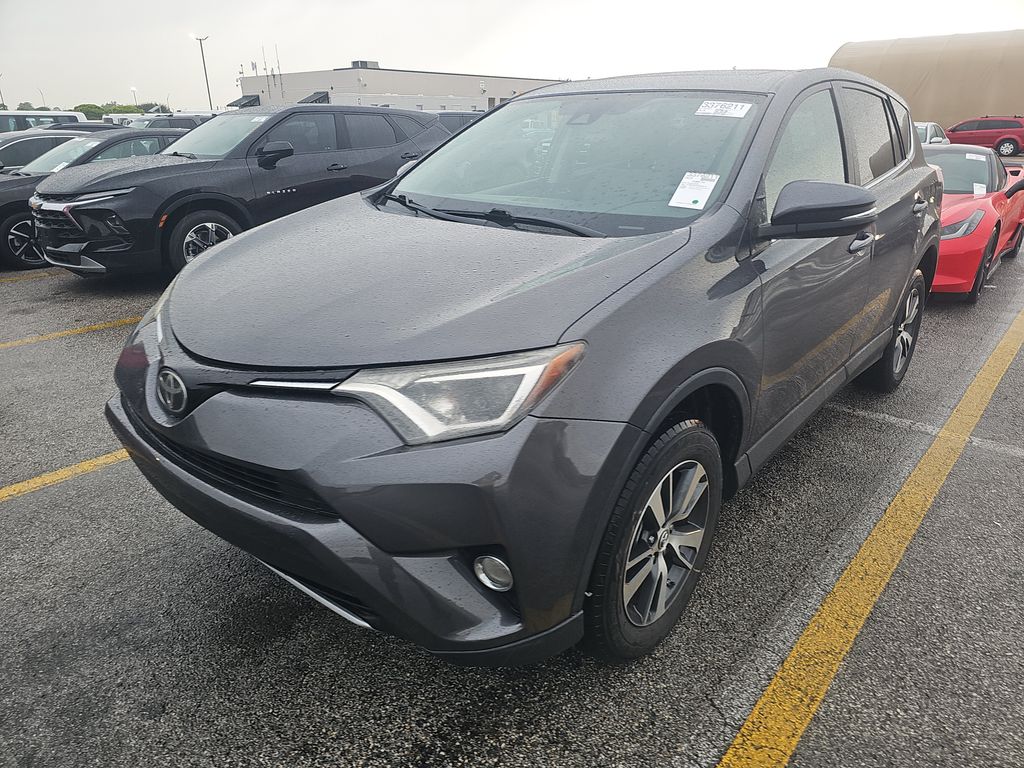 2018 Toyota RAV4 XLE photo