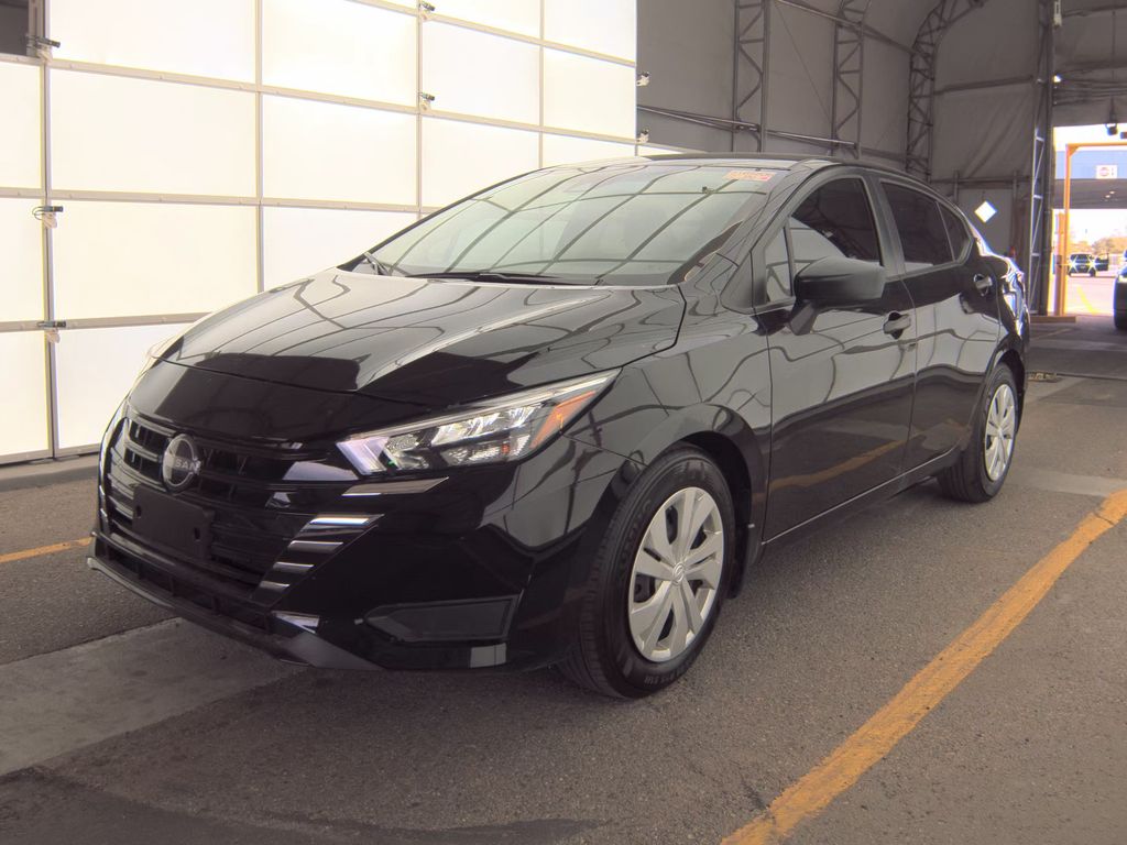 2025 Nissan Versa S photo