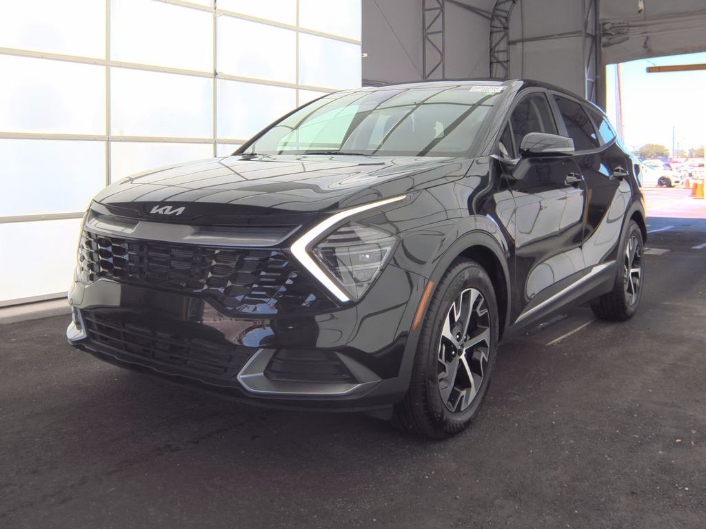 2025 Kia Sportage EX photo
