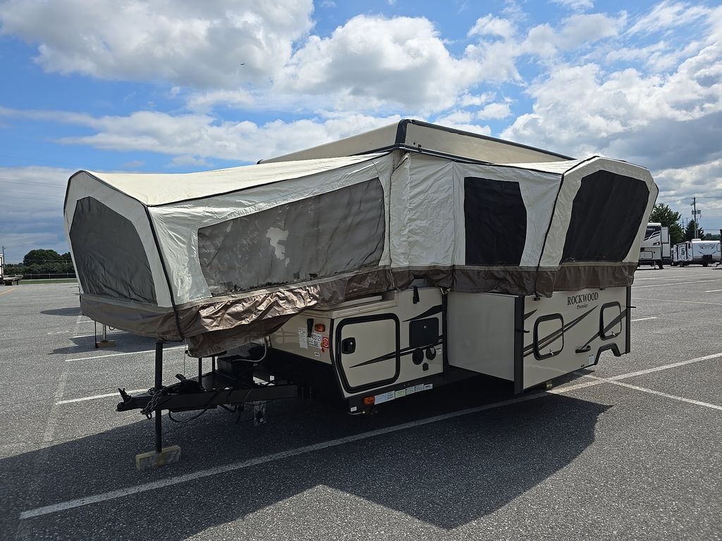 2017 Forest River Rockwood 2516G photo