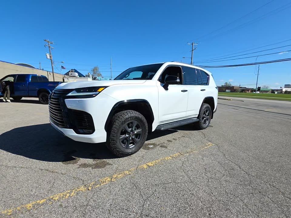 2025 Lexus LX 700H Over photo