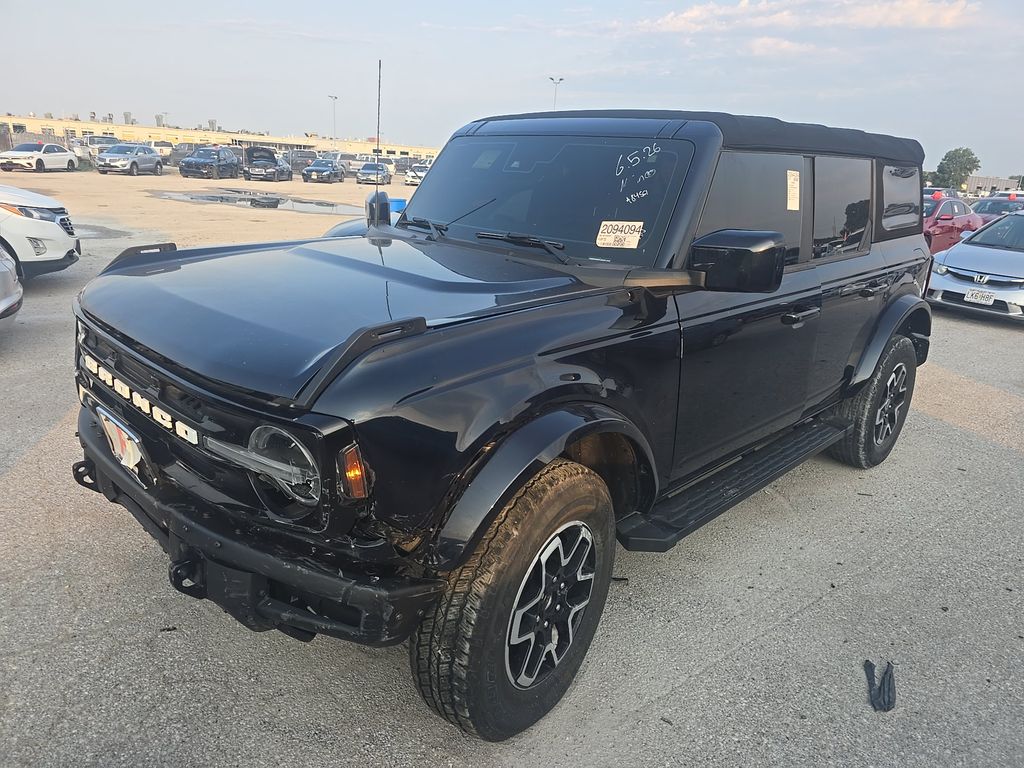 2021 Ford Bronco Outer Bank photo
