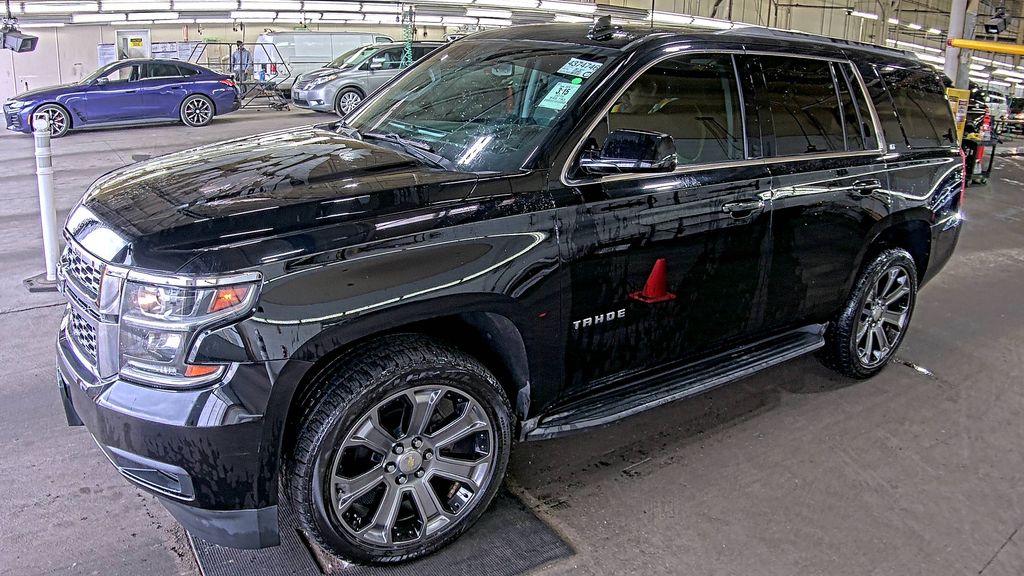 2016 Chevrolet Tahoe LT photo