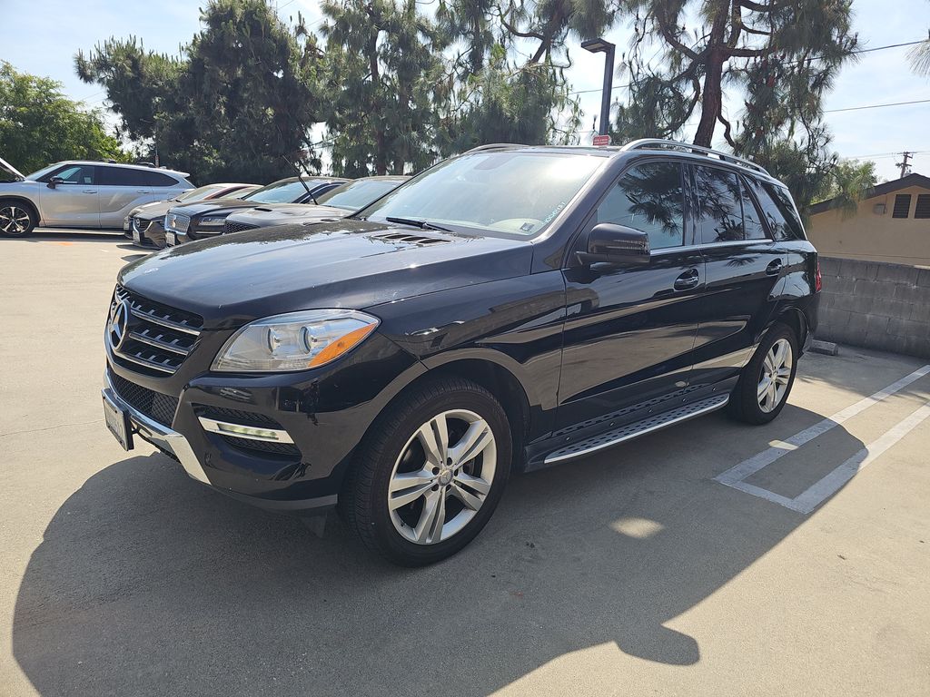 2013 Mercedes-Benz M-Class ML350 photo