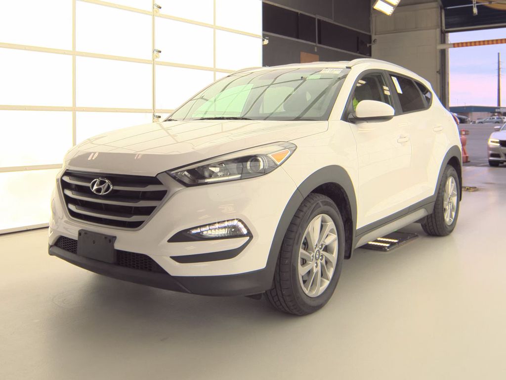 2017 Hyundai Tucson SE photo