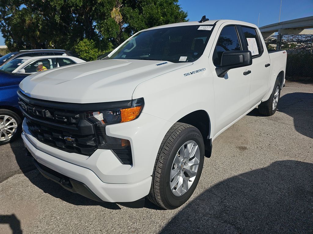 2025 Chevrolet Silverado 1500 Custom photo