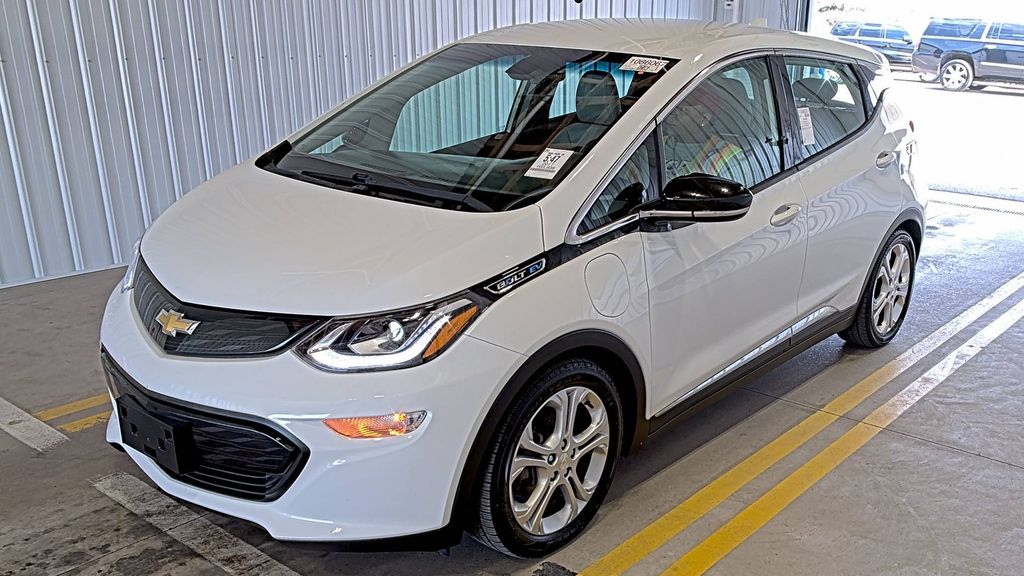2017 Chevrolet Bolt LT photo